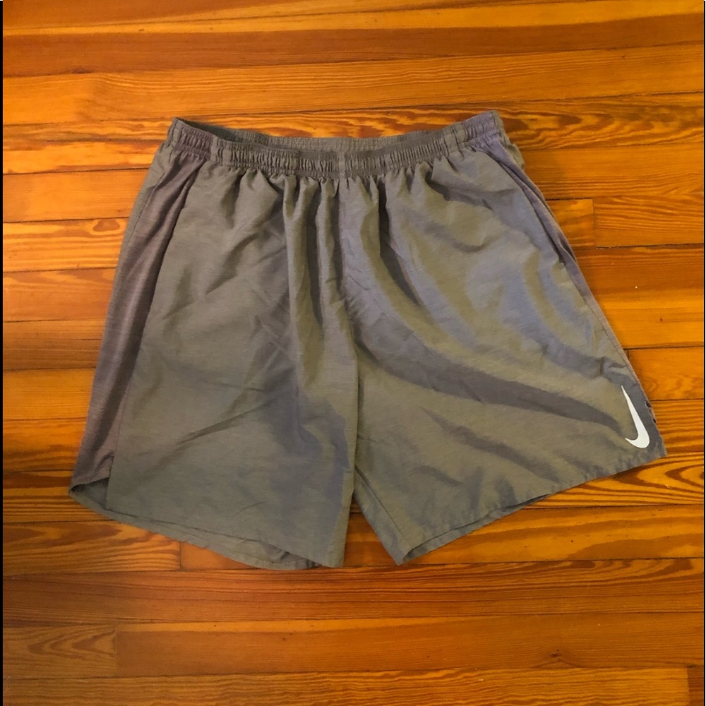Nike 7” Challenger short